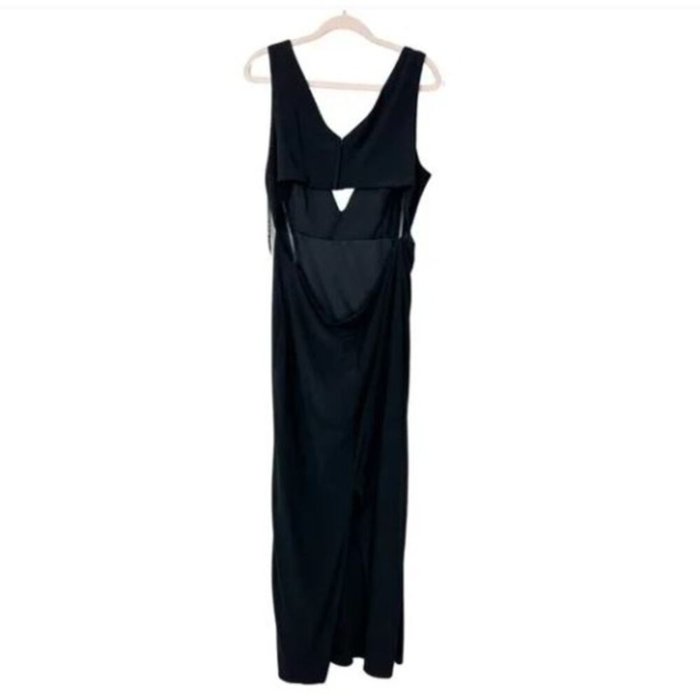 NWT Mac Duggal Black Cutout Gown‎ Sleeveless Size 20W - Picture 8 of 8